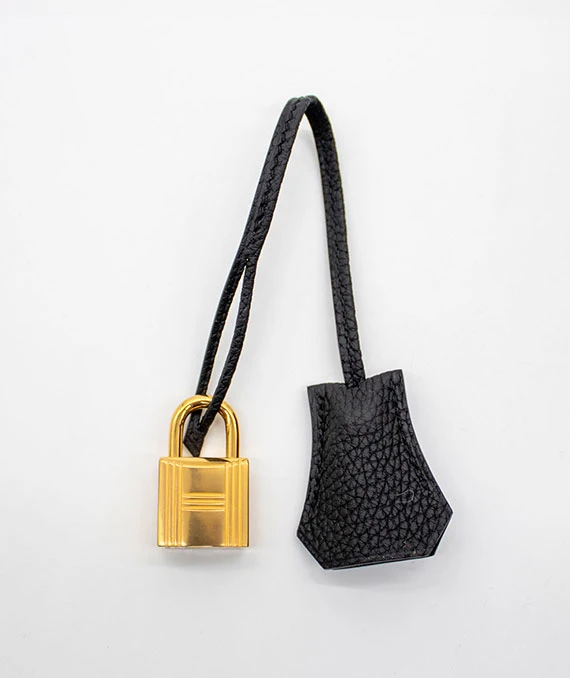 Hermes Birkin (Stamp U) Size 25 Togo Leather handbag in Black with Gold Hardware Brand New Year 2022