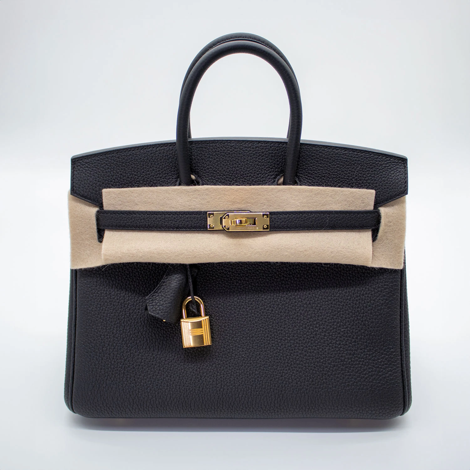 Hermes Birkin (Stamp U) Size 25 Togo Leather handbag in Black with Gold Hardware Brand New Year 2022