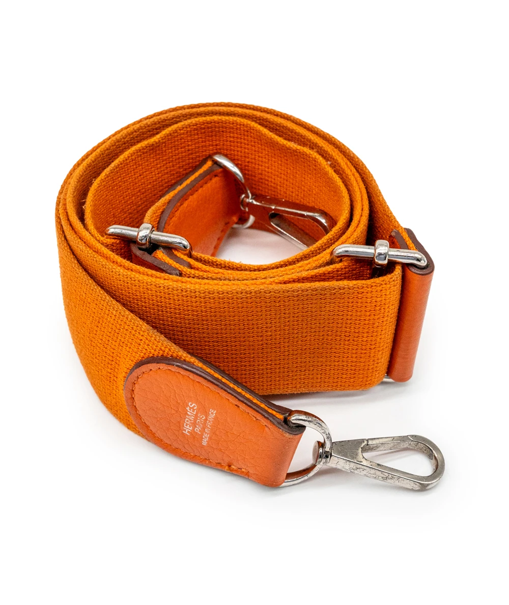 Hermes Size 28 Orange Color Fe Clemence Leather Evelyne III PM bag
