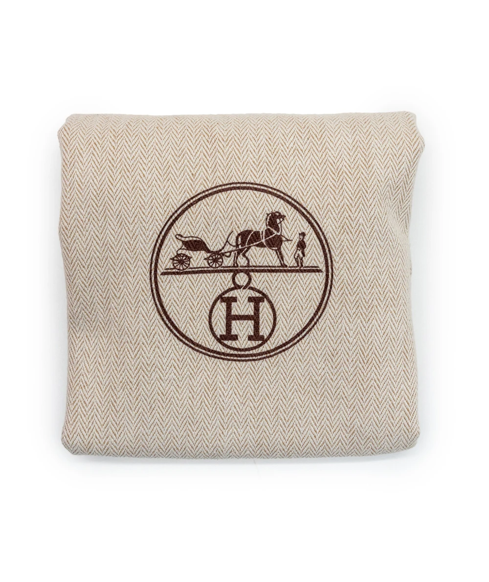 Hermes Size 28 Orange Color Fe Clemence Leather Evelyne III PM bag