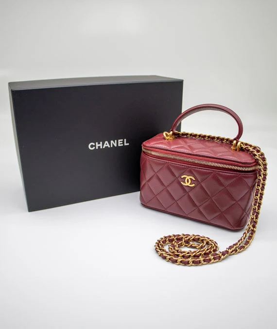 Chanel Small Bordeaux Color Vanity Case Handbag in Lambskin Leather with Gold Hardware