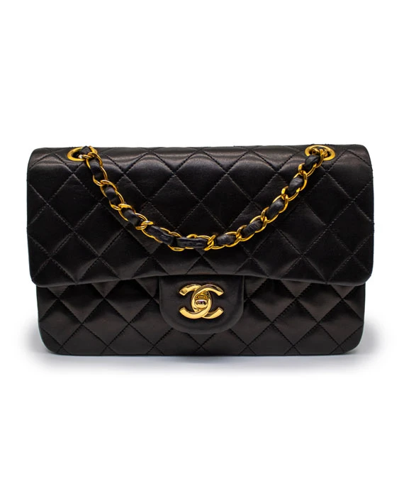 CHANEL Size 23 Medium Double Flap Shoulder Vintage Bag with Gold Hardware
