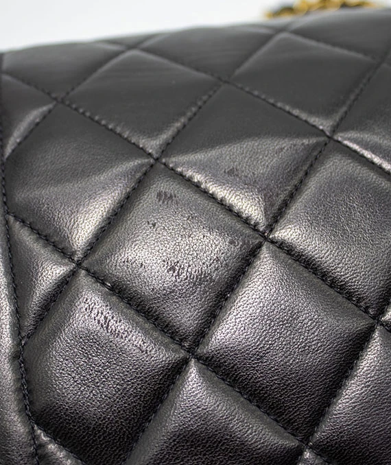 Chanel Black Quilted Lambskin Diana Medium Vintage Flap Handbag