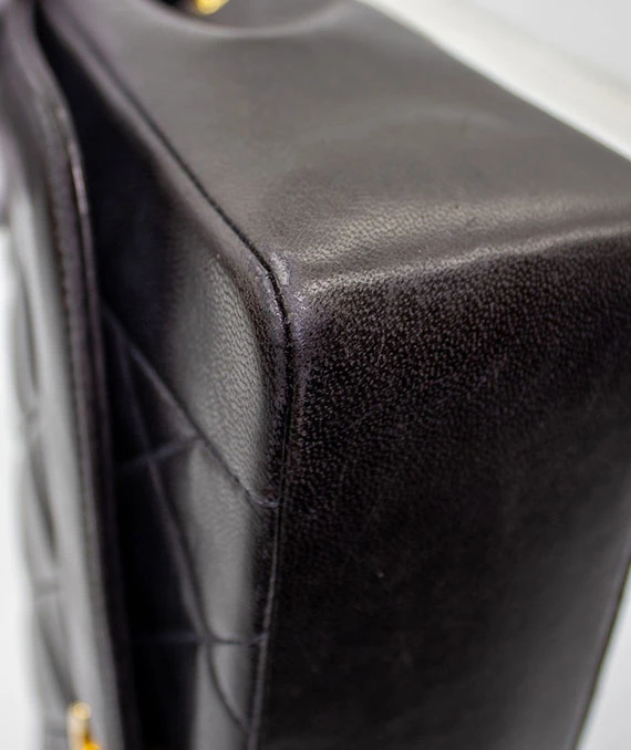 Chanel Black Quilted Lambskin Diana Medium Vintage Flap Handbag