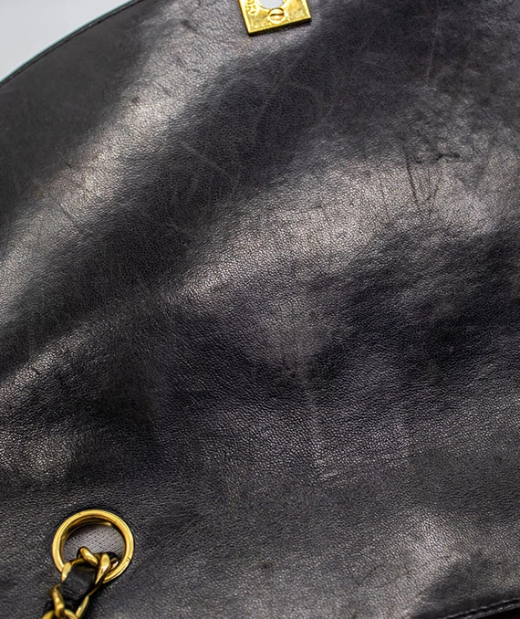 Chanel Black Quilted Lambskin Diana Medium Vintage Flap Handbag