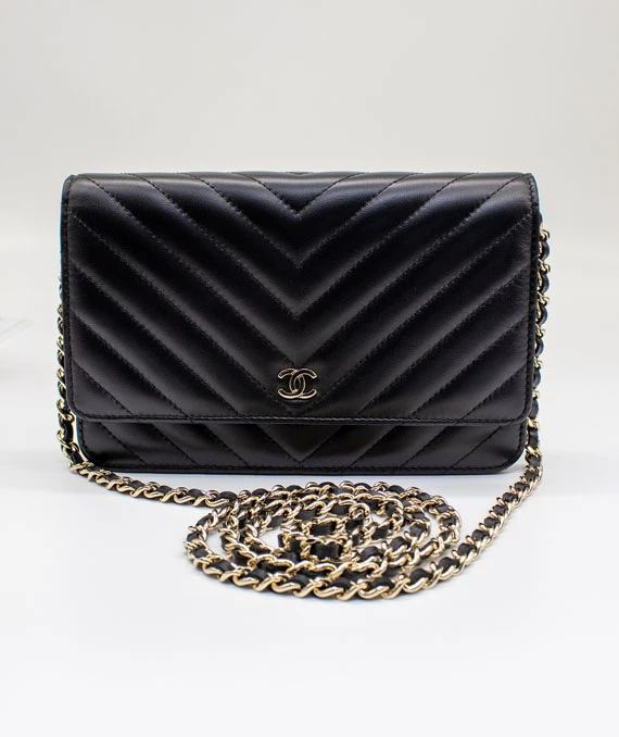 Chanel Black Chevron Wallet on Chain in Lambskin Leather with Gold hardware