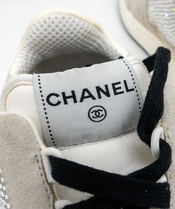 Chanel Size 41 23C Silver Grey Crystals CC Logo Suede Sneakers