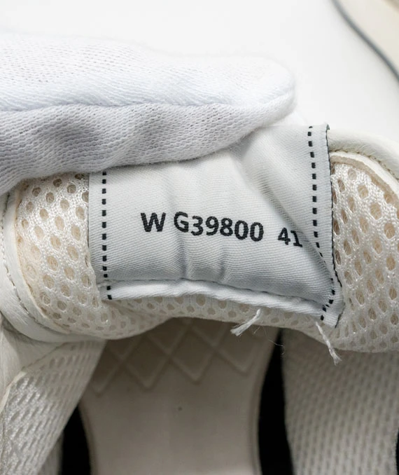 Chanel Size 41 23C Silver Grey Crystals CC Logo Suede Sneakers