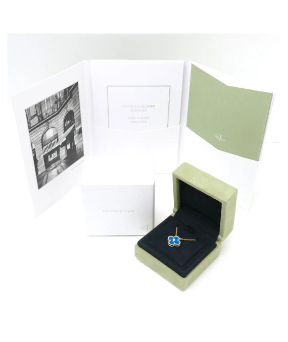 Van Cleef & Arpels Vintage Alhambra 2019 Christmas Limited Edition Necklace In 18k Yellow Gold