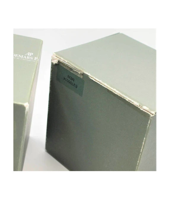 Audemars Piguet 25721ST.OO.100 Royal Oak Offshore Mechanical Automatic Date Display Chronograph Tachymeter Men's 43mm Watch