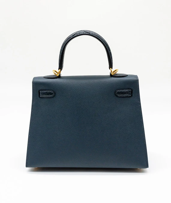 Hermes Kelly (Stamp B) Size 25 Blue Minuit Madame Leather Handbag with Gold Hardware