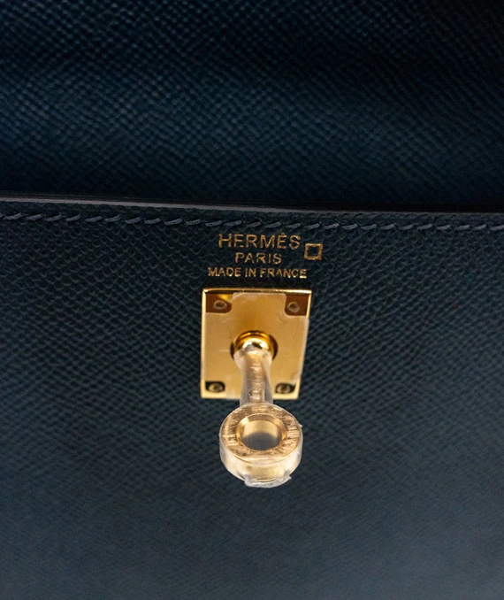 Hermes Kelly (Stamp B) Size 25 Blue Minuit Madame Leather Handbag with Gold Hardware