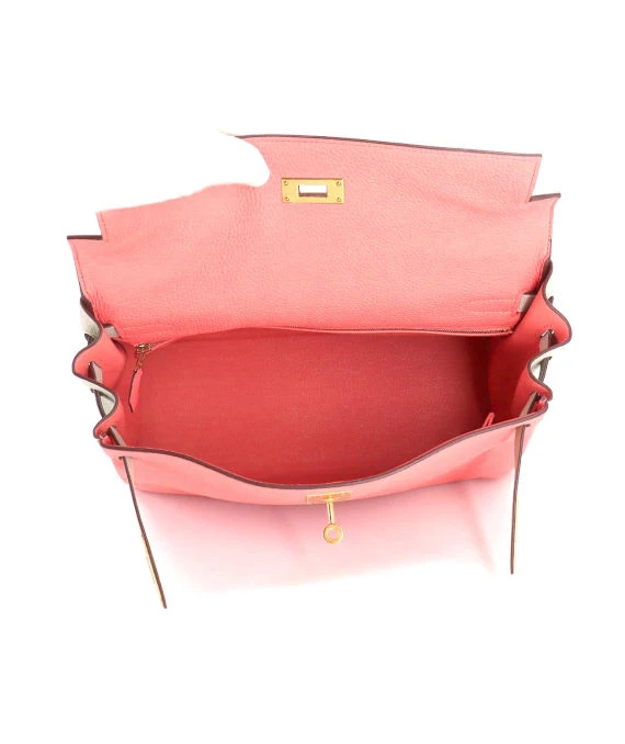 Hermes (Stamp T) Size 32 Tryon Clemence leather Kelly in Rose Azareth × Grease Pearl Color with Gold Hardware