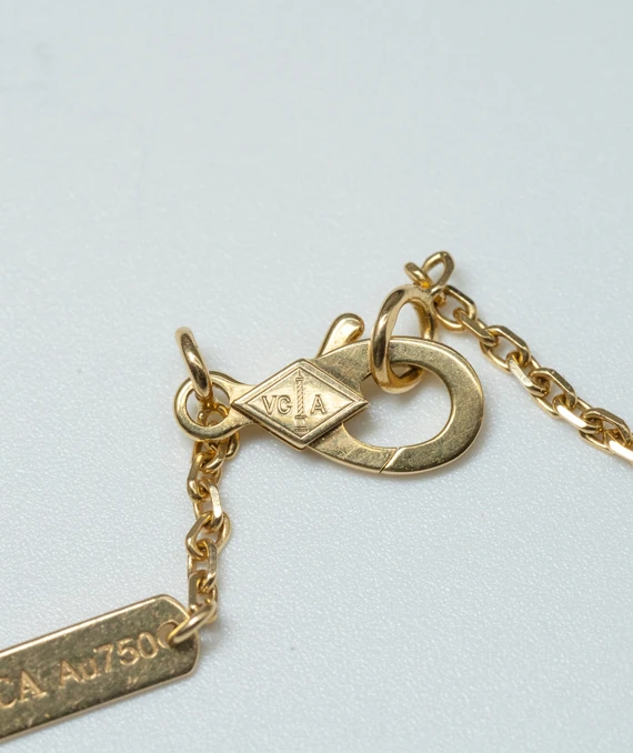 Van Cleef & Arpels Vintage Alhambra Necklace In 18k Yellow Gold