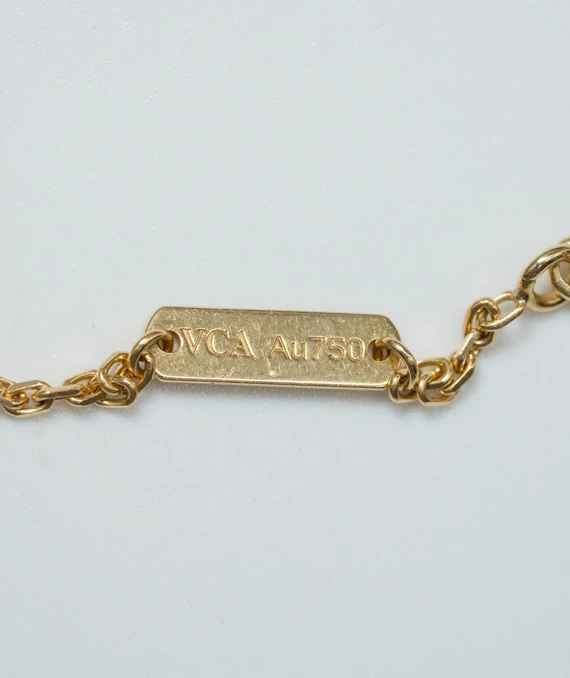 Van Cleef & Arpels Vintage Alhambra Necklace In 18k Yellow Gold