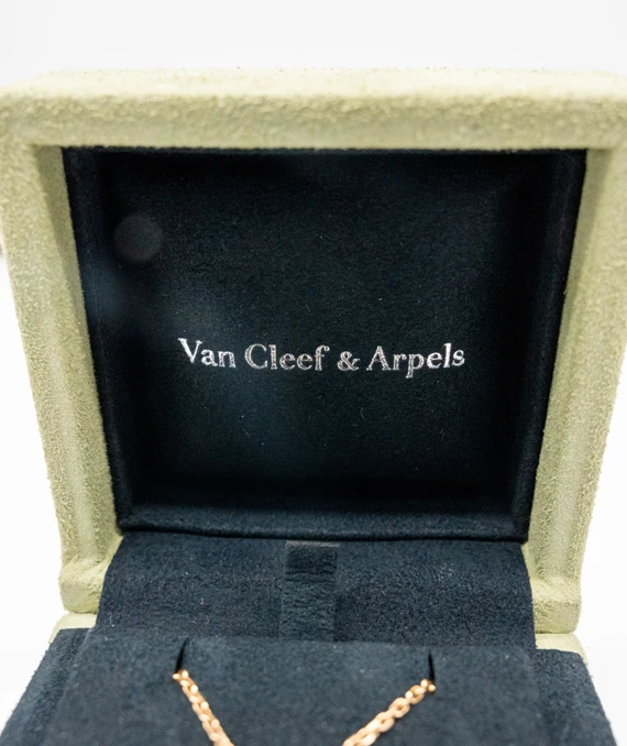 Van Cleef & Arpels Vintage Alhambra Necklace In 18k Yellow Gold