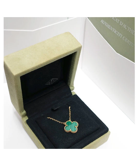 Van Cleef & Arpels Vintage 18k Yellow Gold Necklace with Alhambra Malachite Pendant