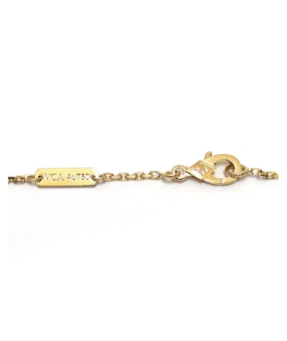 Van Cleef & Arpels Vintage 18k Yellow Gold Necklace with Alhambra Malachite Pendant