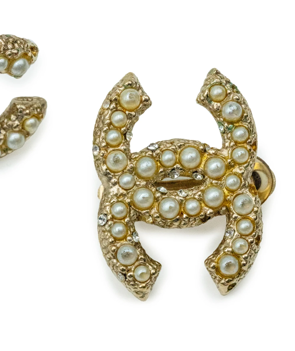 Chanel Faux Pearl and Pale Gold Plated CC Clip On Earrings