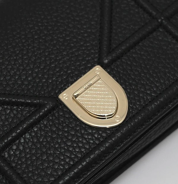 Christian Dior Diorama Chain on Wallet in Leather Black with Gold Hardware
