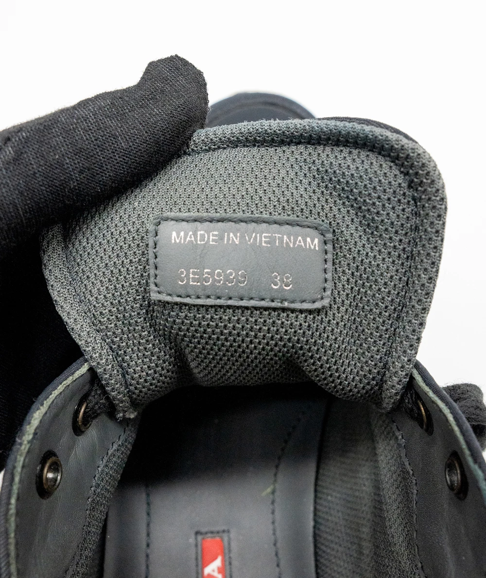 Prada Size 38 Sport Dark Blue Nylon Low-Top Sneakers with White/Black Sole