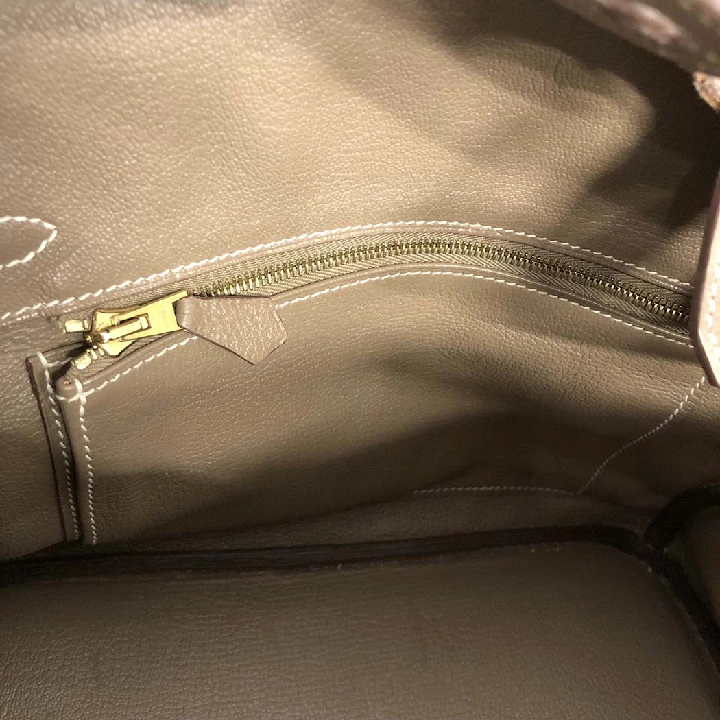 Hermes 2009 Birkin (Stamp M) Size 25 Togo Leather Handbag in Etoupe color with Gold Hardware