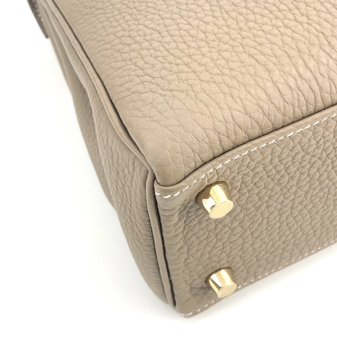 Hermes 2022 (Stamp U) Size 25 Togo leather Kelly Etoupe in Color with Gold Hardware