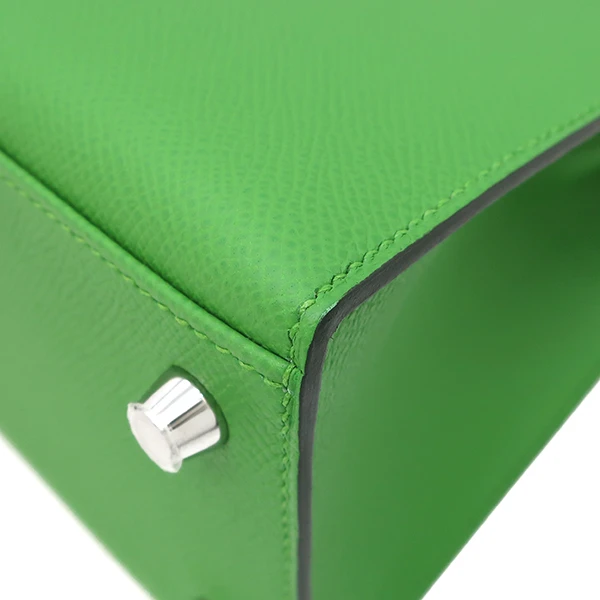 Hermes 2023 (Stamp B) Size 25 Epsom leather Kelly Vert Yucca in Color with Palladium Hardware
