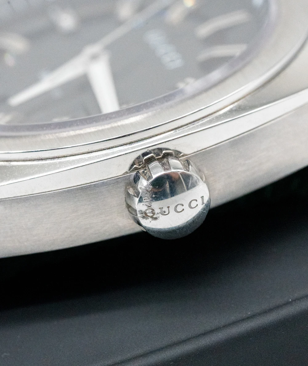 Gucci Metallic GG2570 41mm Watch with Green and Red Nylon Strap