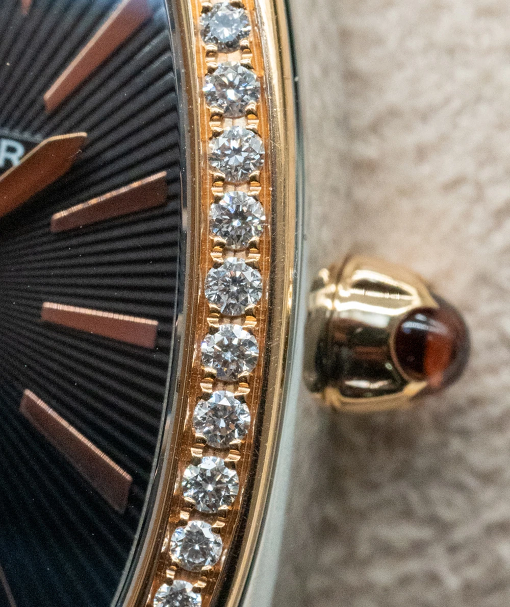 Bvlgari Serpenti 35mm Black Dial 18K Yellow Gold and Stainless Steel Tubogas Women's Wristwatch with Diamond Encrusted Bezel